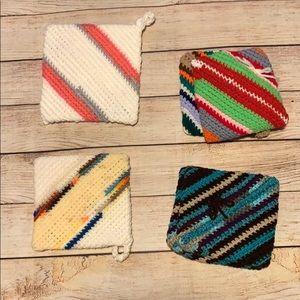 6 handmade crochet 🧶 pot holders